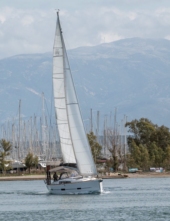 Image of Cosmos yacht #3